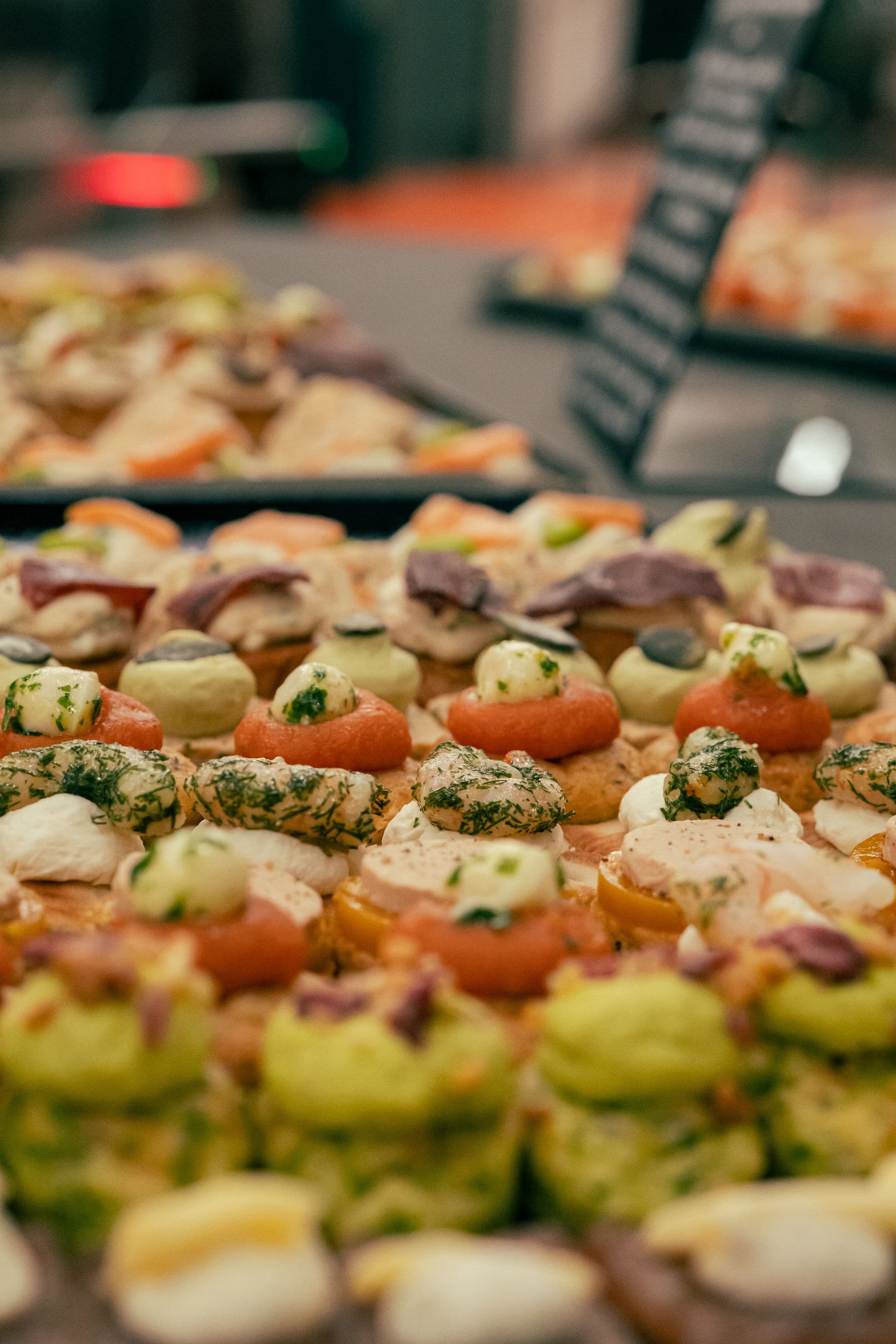 Plateau de canapés dressé